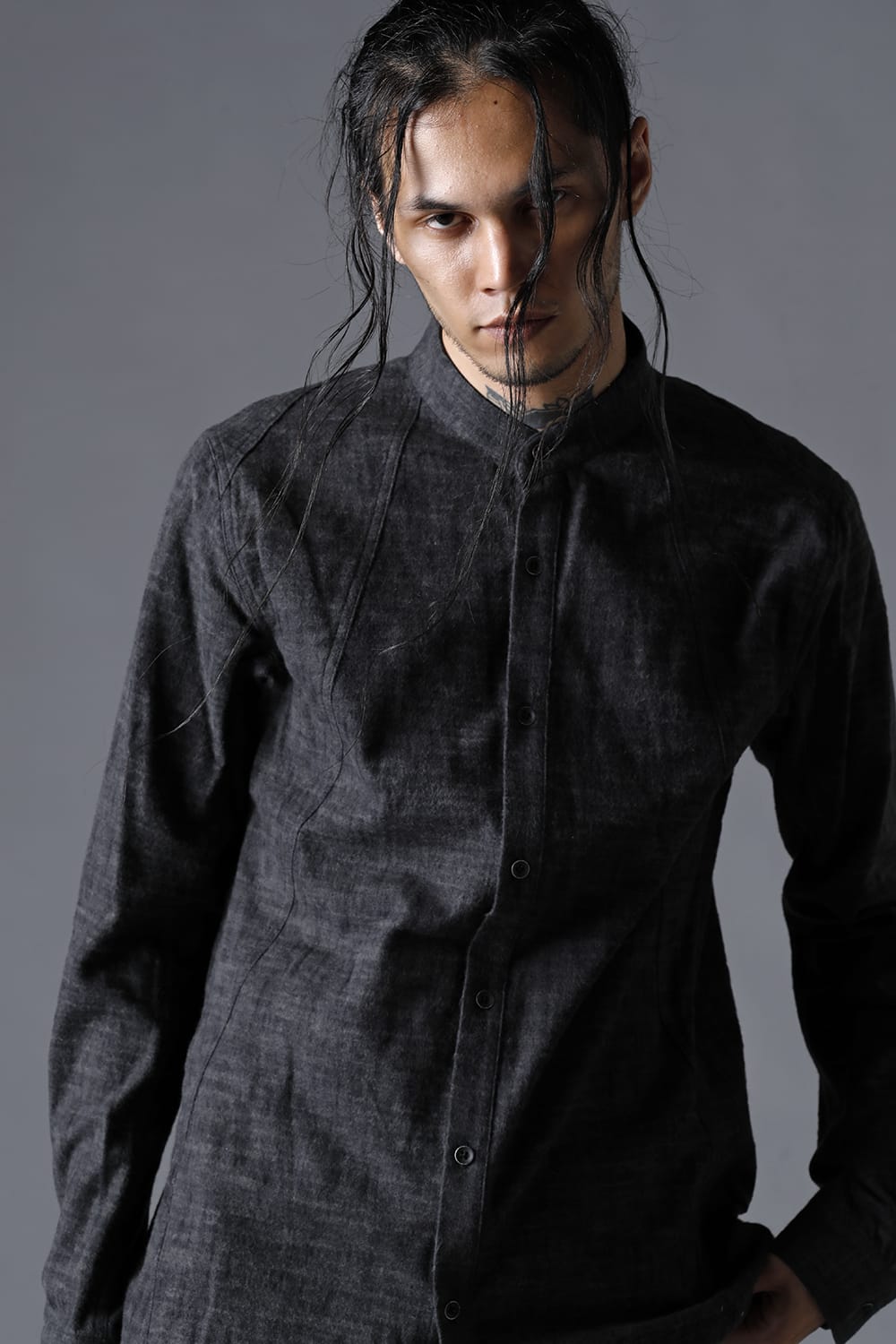 Uneveen Brushing Band Collar Shirt Charcoal