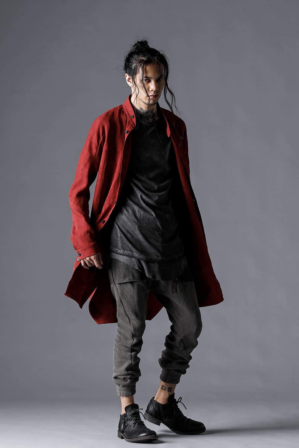 リネン×レーヨン塩縮染ロングワーキングシャツ ブリック