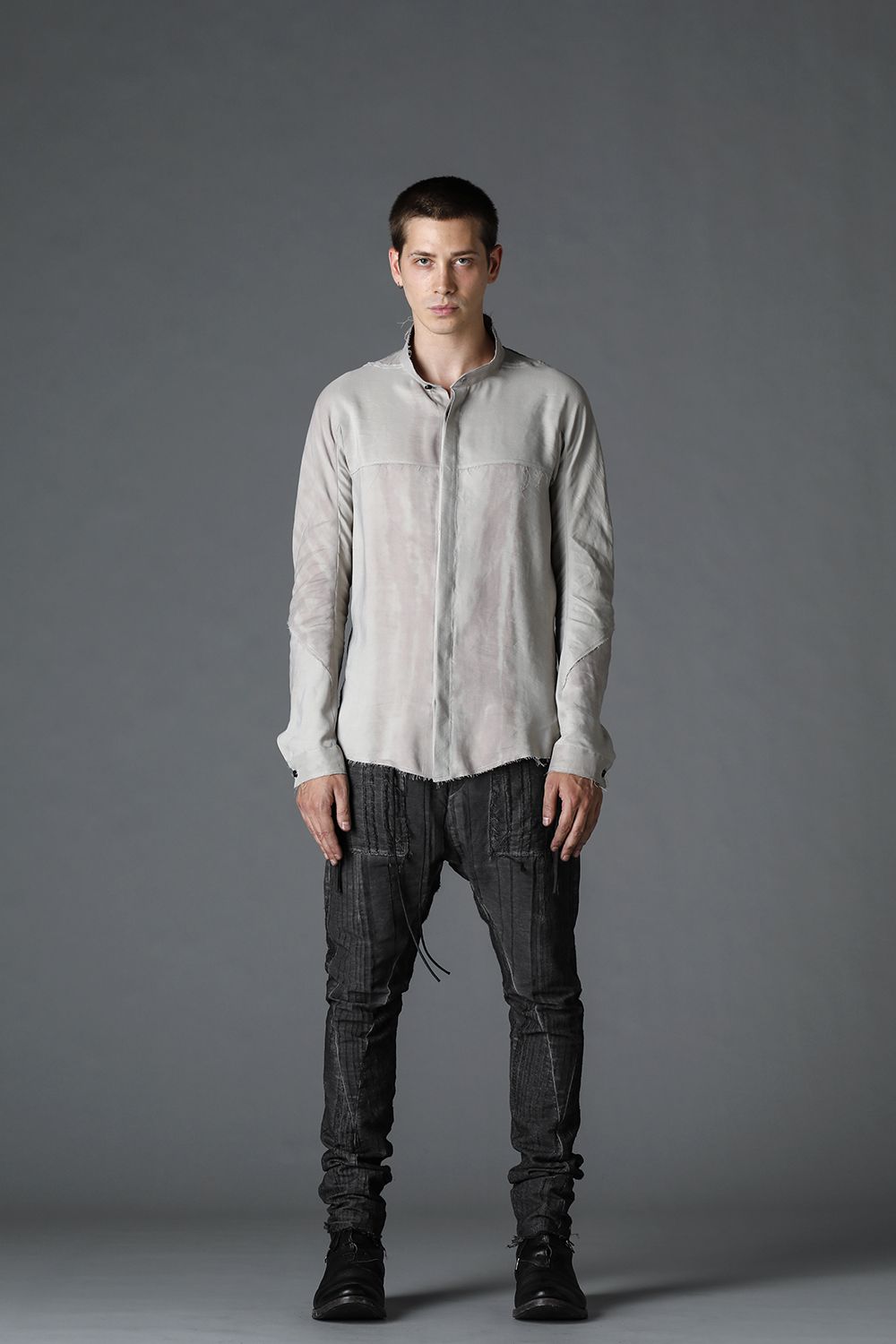 リネン×レーヨンプリントバンドカラーシャツ Dusty White