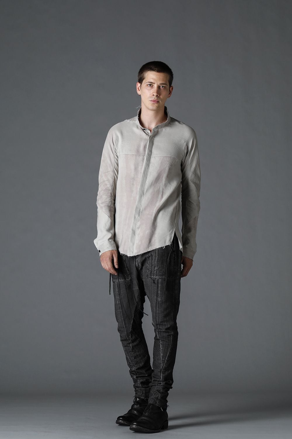 リネン×レーヨンプリントバンドカラーシャツ Dusty White