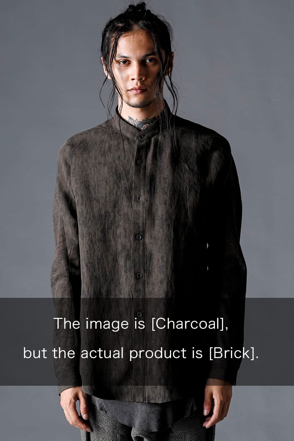 Linen And Rayon Salt Shrink-Dyed Banded Collar Shirt Brick