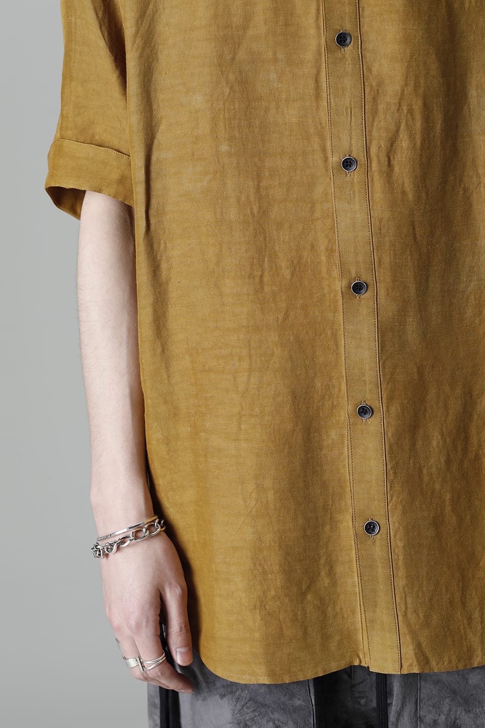 Uneven Dyed Rayon×Linen×Ramie Band Coller Short Sleeves Shirt  Mustard