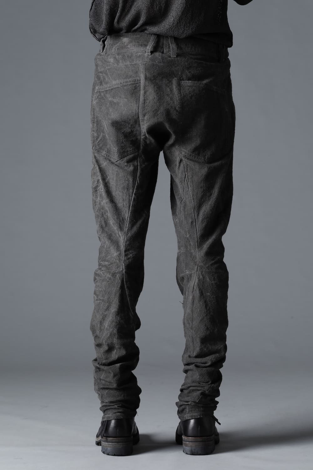 コットン×リネンランダムディンプルストレッチツイストカーブスリムパンツ  マッドブラウン