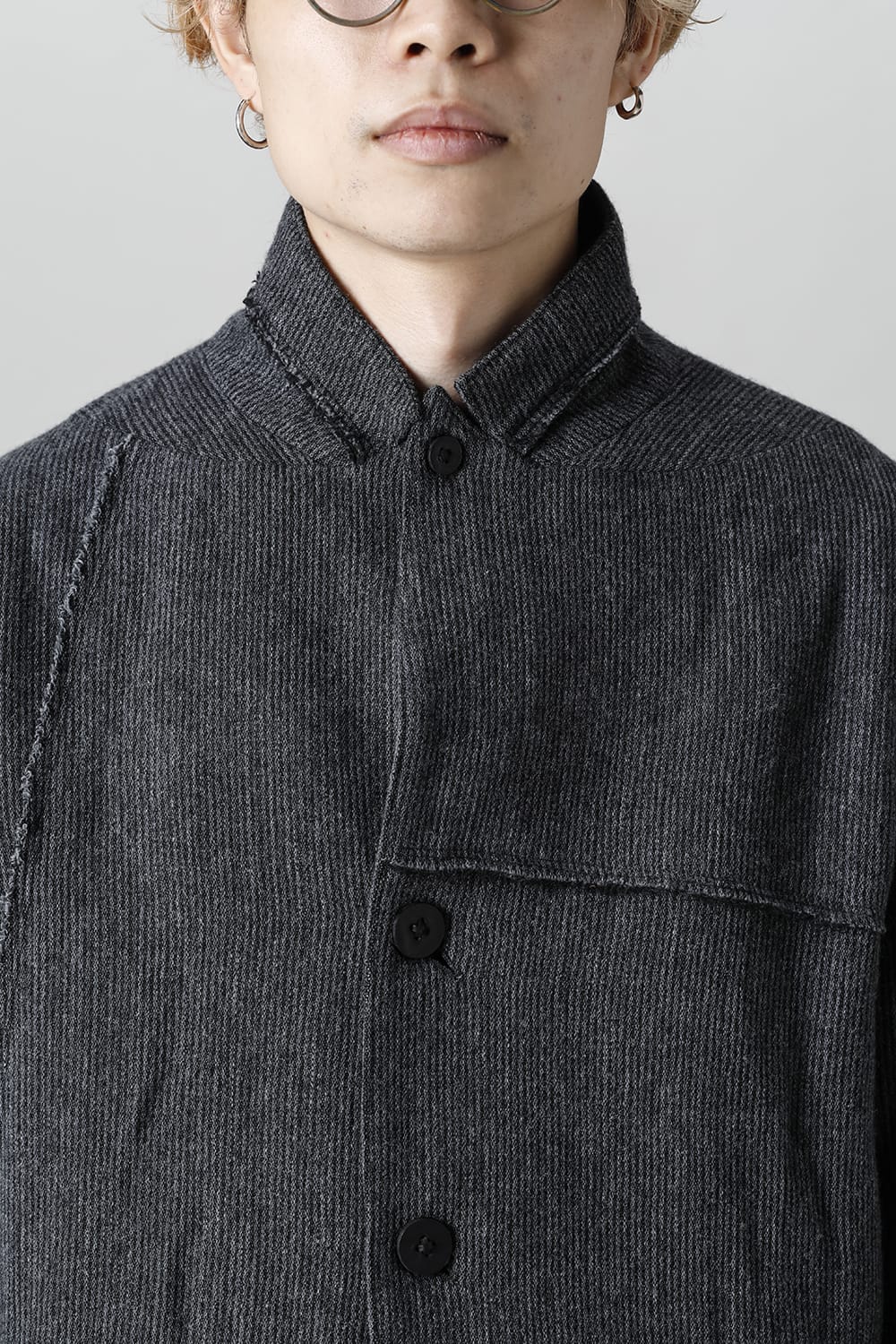 Minimal dobby stripe JKT Charcoal