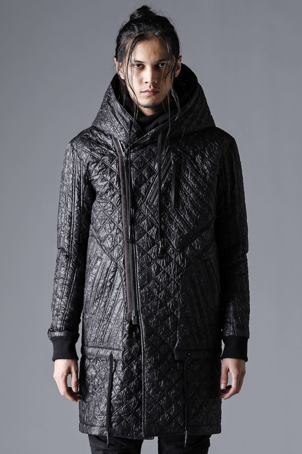 Winkle Washer Nylon Quilted Hooded Half Coat