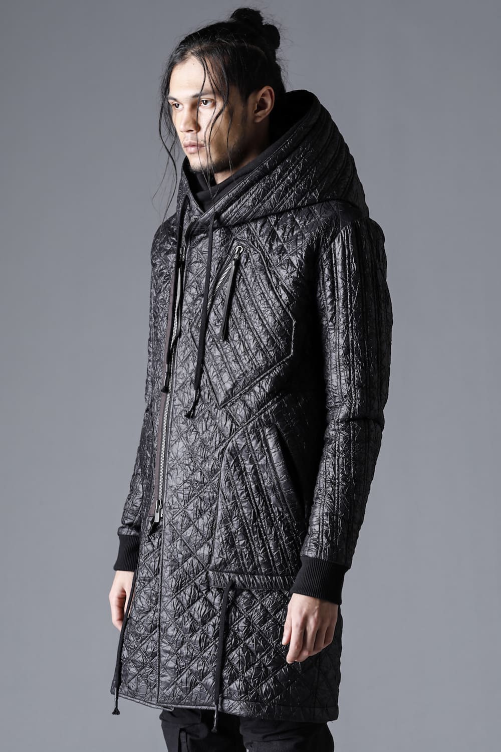 Winkle Washer Nylon Quilted Hooded Half Coat