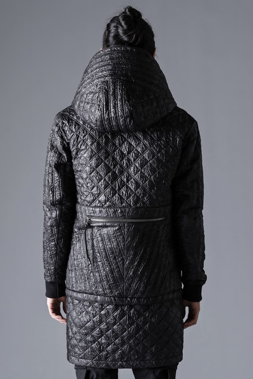 Winkle Washer Nylon Quilted Hooded Half Coat