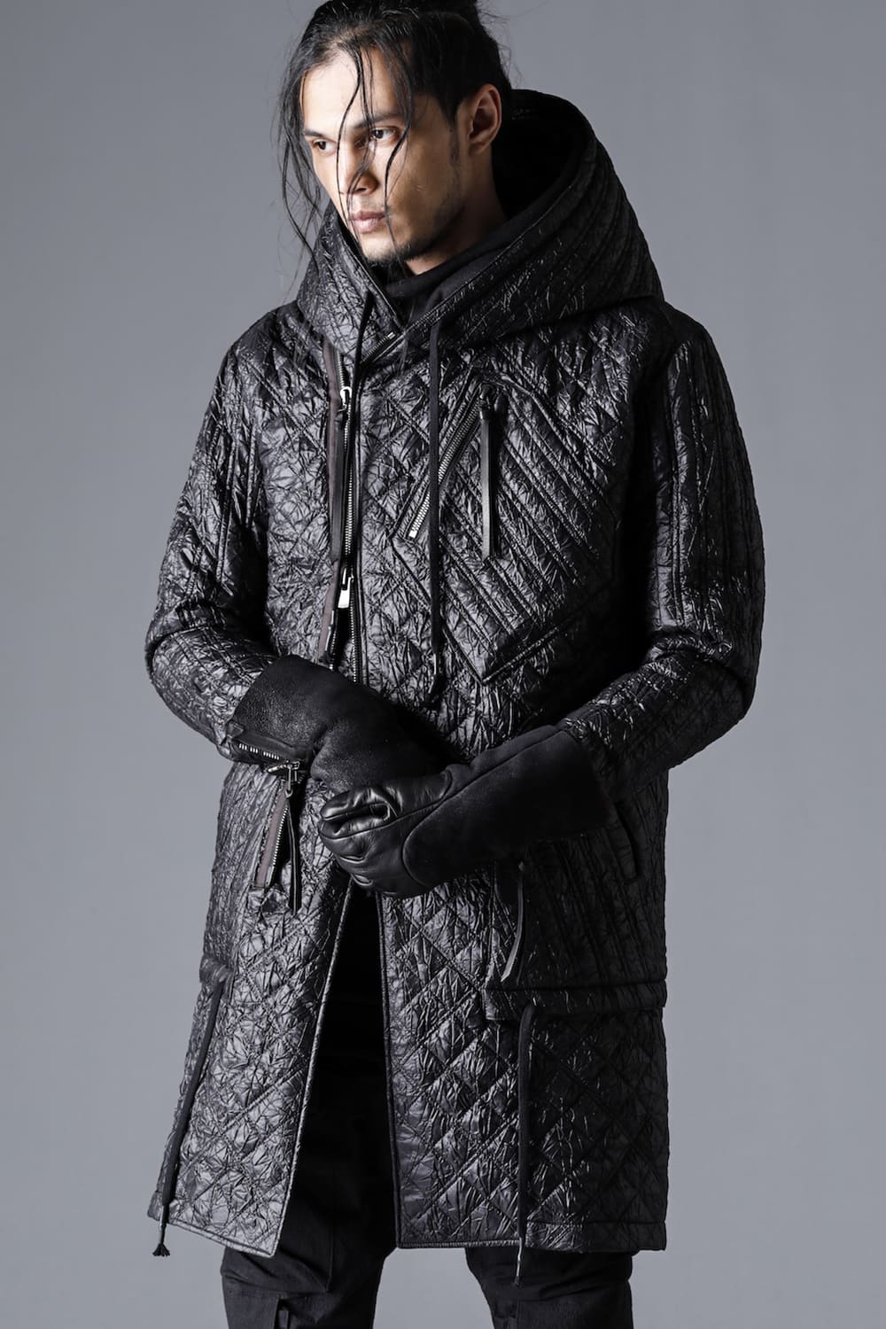 Winkle Washer Nylon Quilted Hooded Half Coat