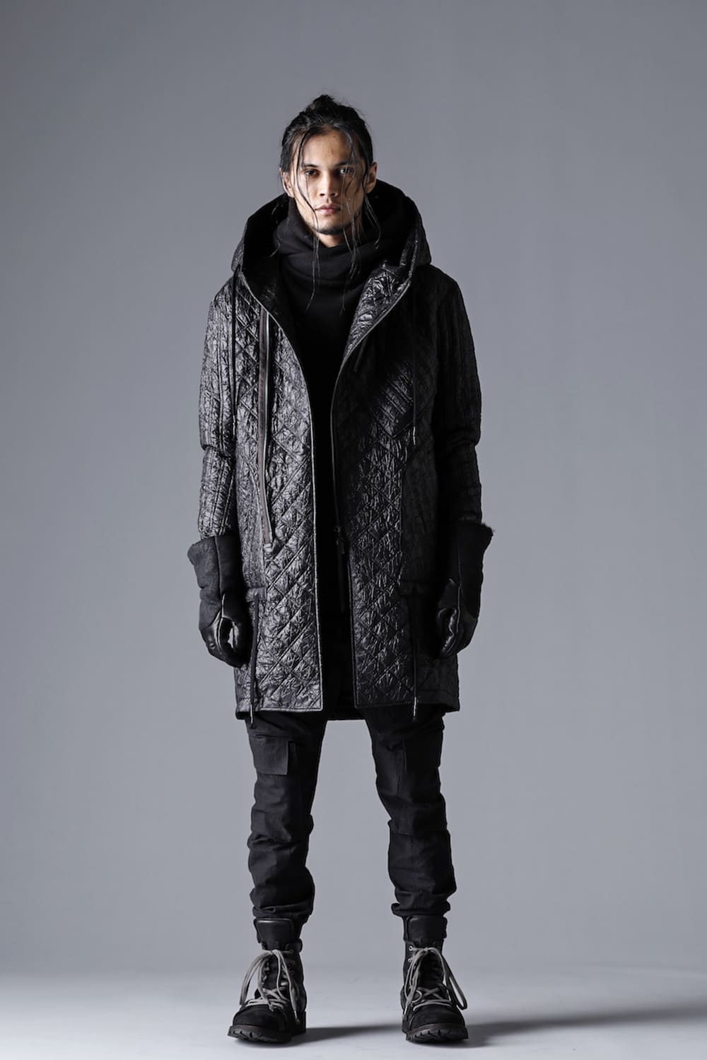 Winkle Washer Nylon Quilted Hooded Half Coat