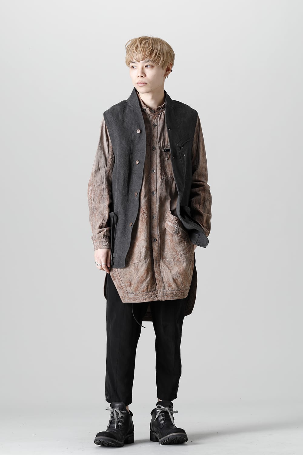 墨染和紙×リネン高密度ツイルベスト  ブラック