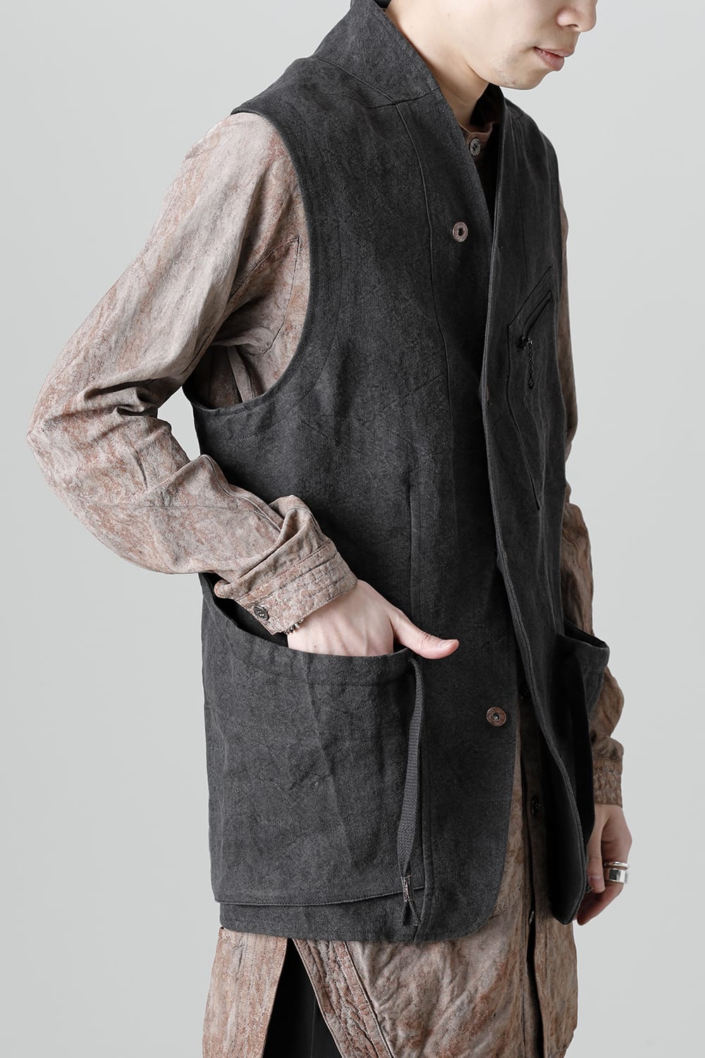 墨染和紙×リネン高密度ツイルベスト  ブラック