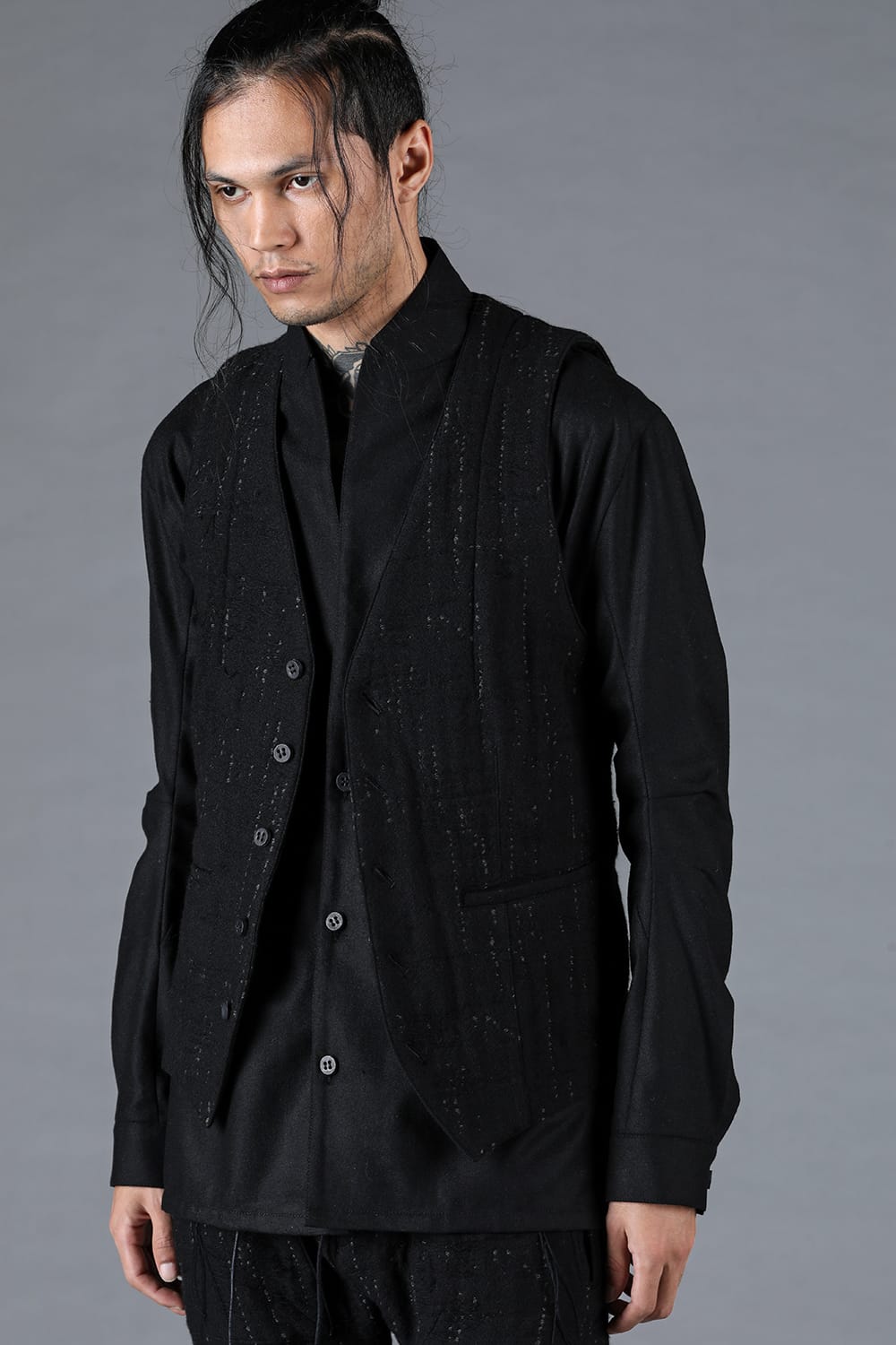 Double Woven Crushed Jacquard Vest