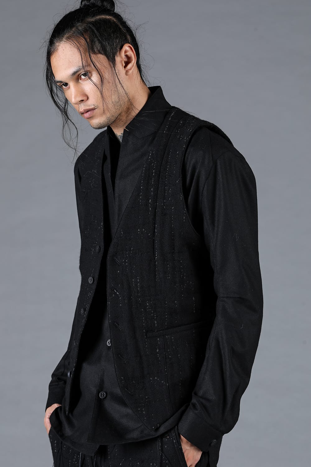 Double Woven Crushed Jacquard Vest