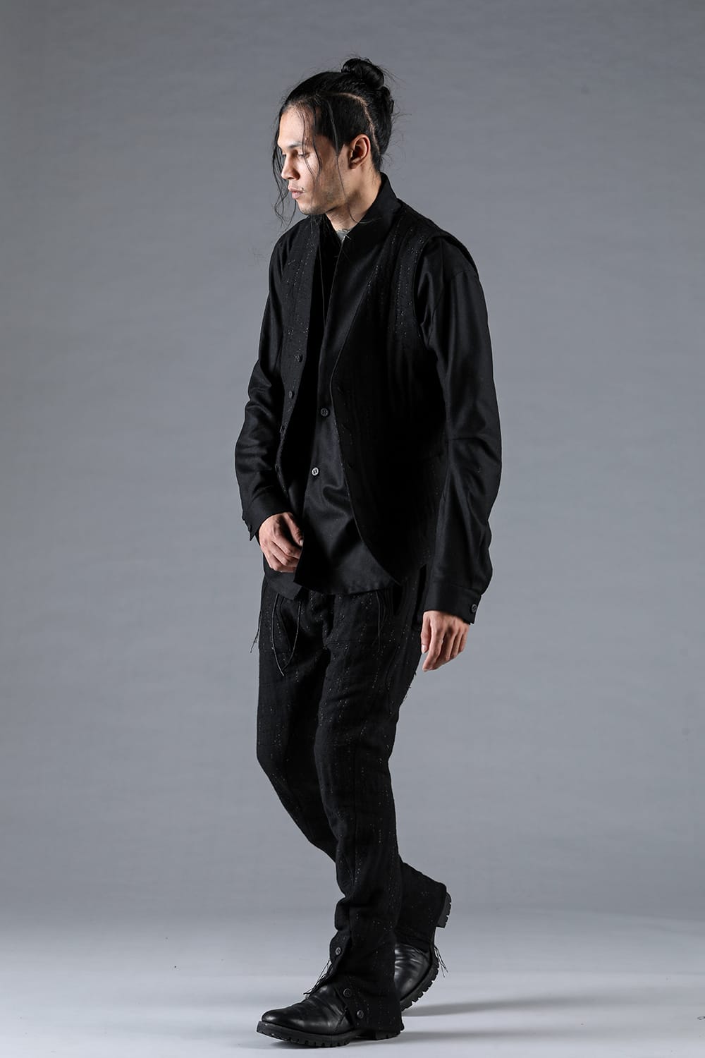 Double Woven Crushed Jacquard Vest