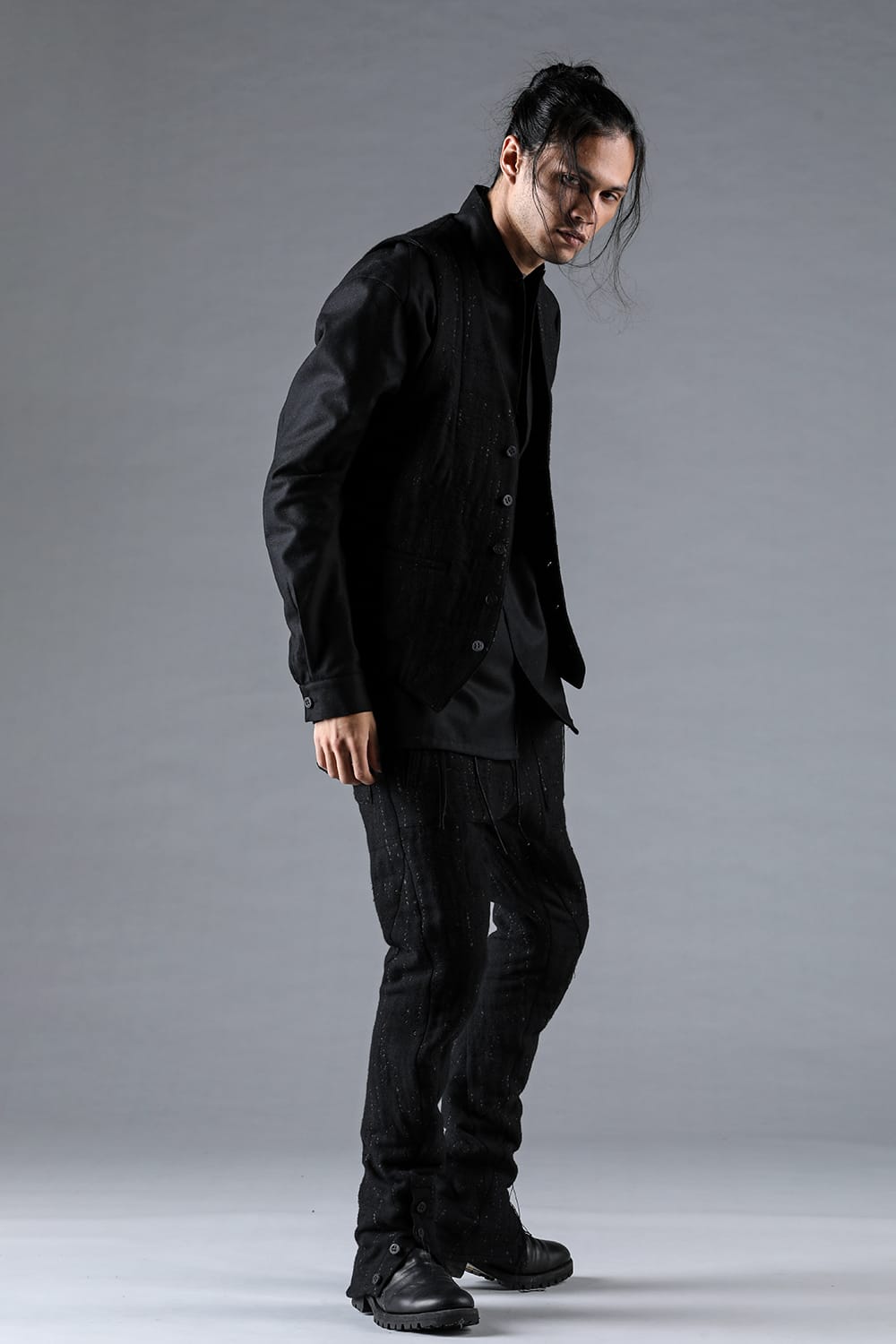 Double Woven Crushed Jacquard Vest