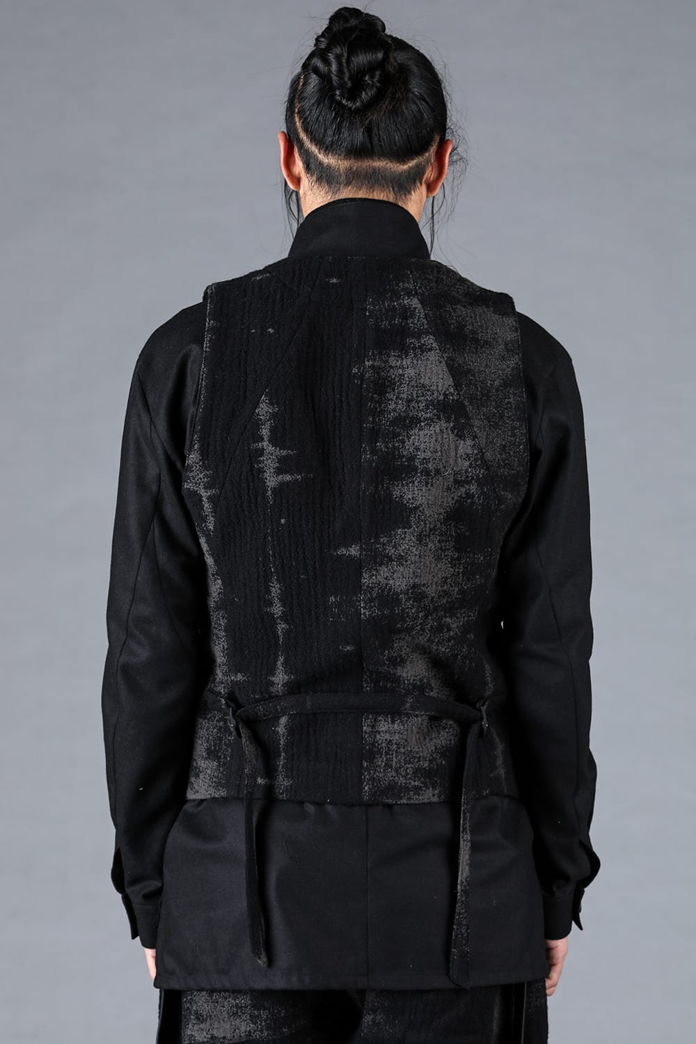 フォグストライプジャガードベスト