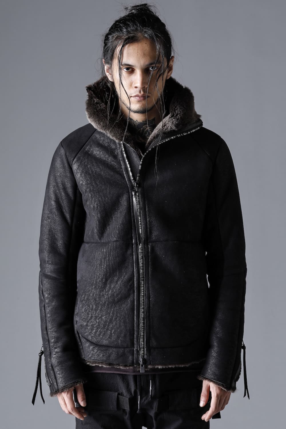 フレンチベイビーラムムートンハイネックジャケット