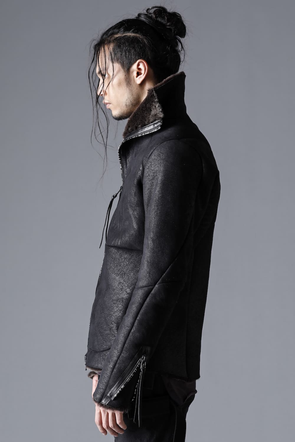 フレンチベイビーラムムートンハイネックジャケット