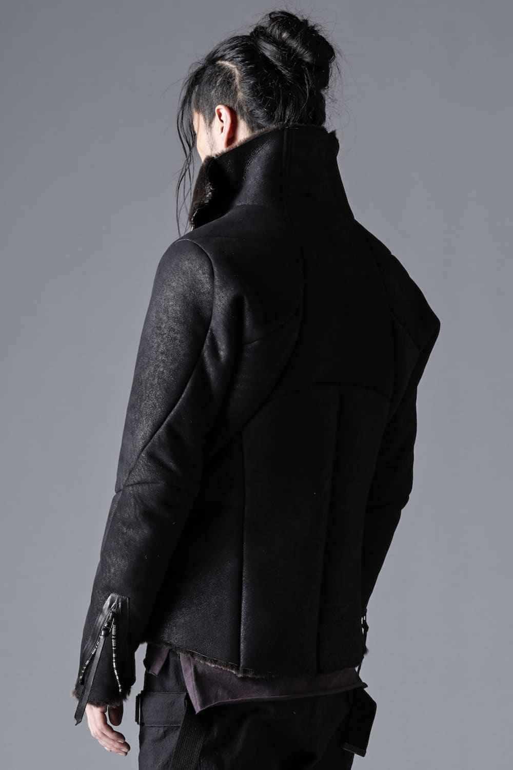 フレンチベイビーラムムートンハイネックジャケット