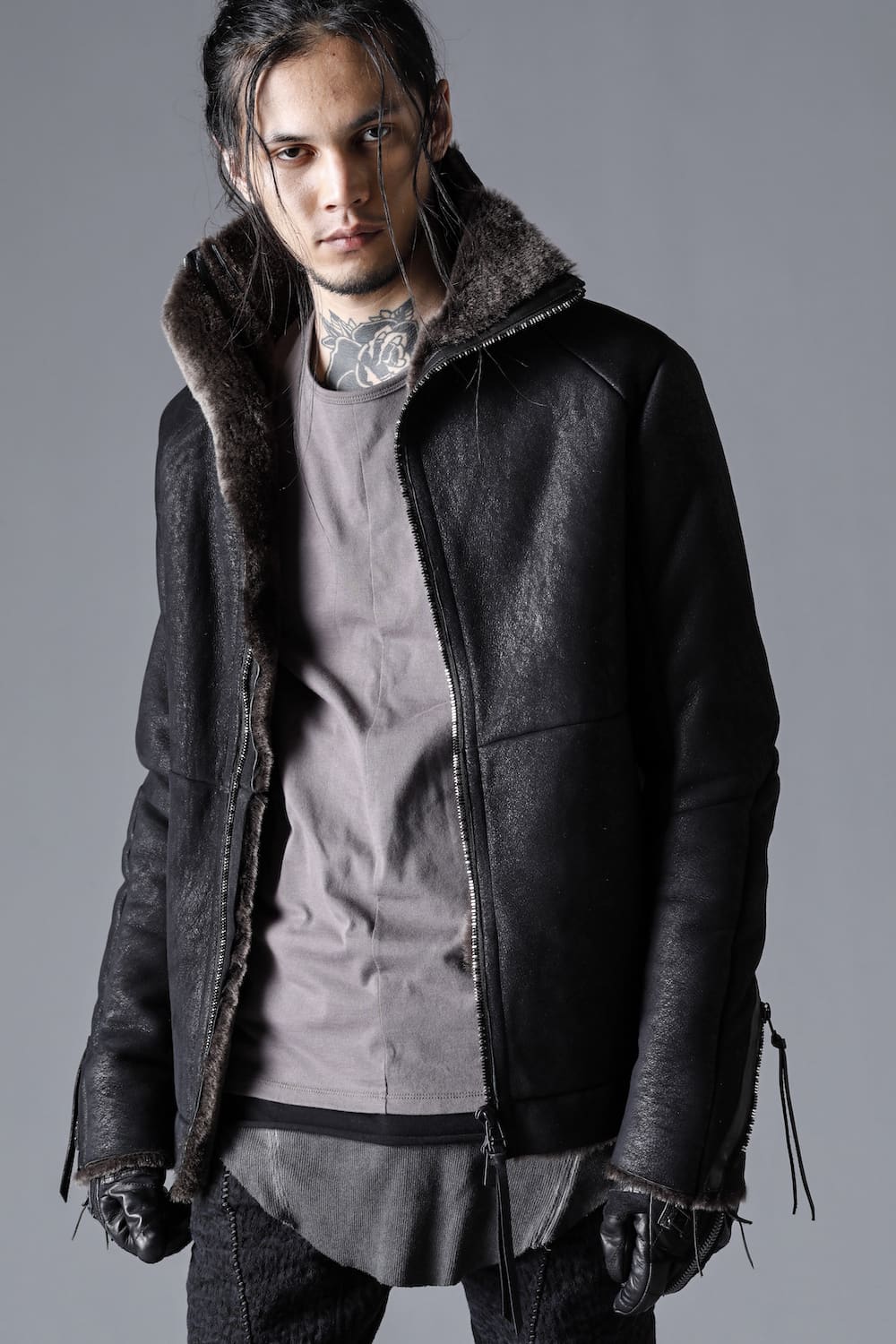 フレンチベイビーラムムートンハイネックジャケット