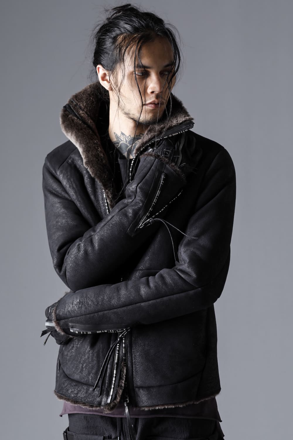 フレンチベイビーラムムートンハイネックジャケット