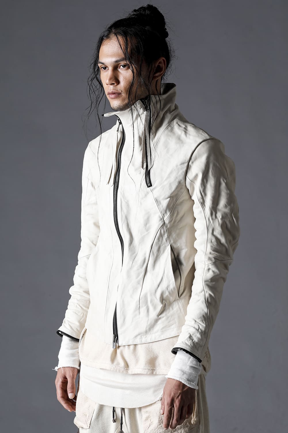 ホースレザーハイネックレザージャケット ボーンホワイト