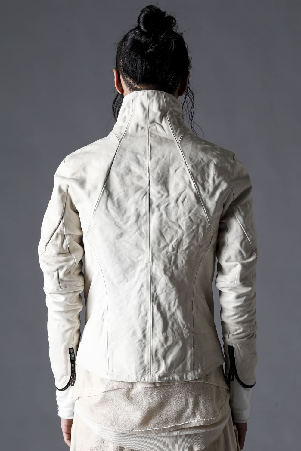 ホースレザーハイネックレザージャケット ボーンホワイト