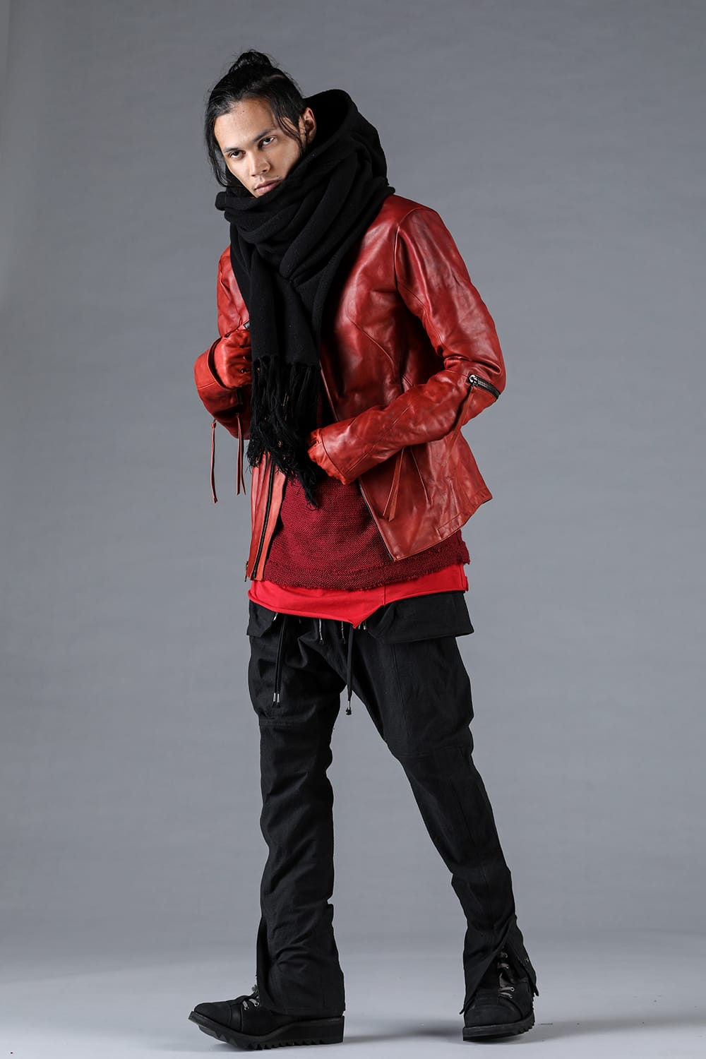 ホースレザーグローブアタッチドデュアルジップハイネックジャケット レッド