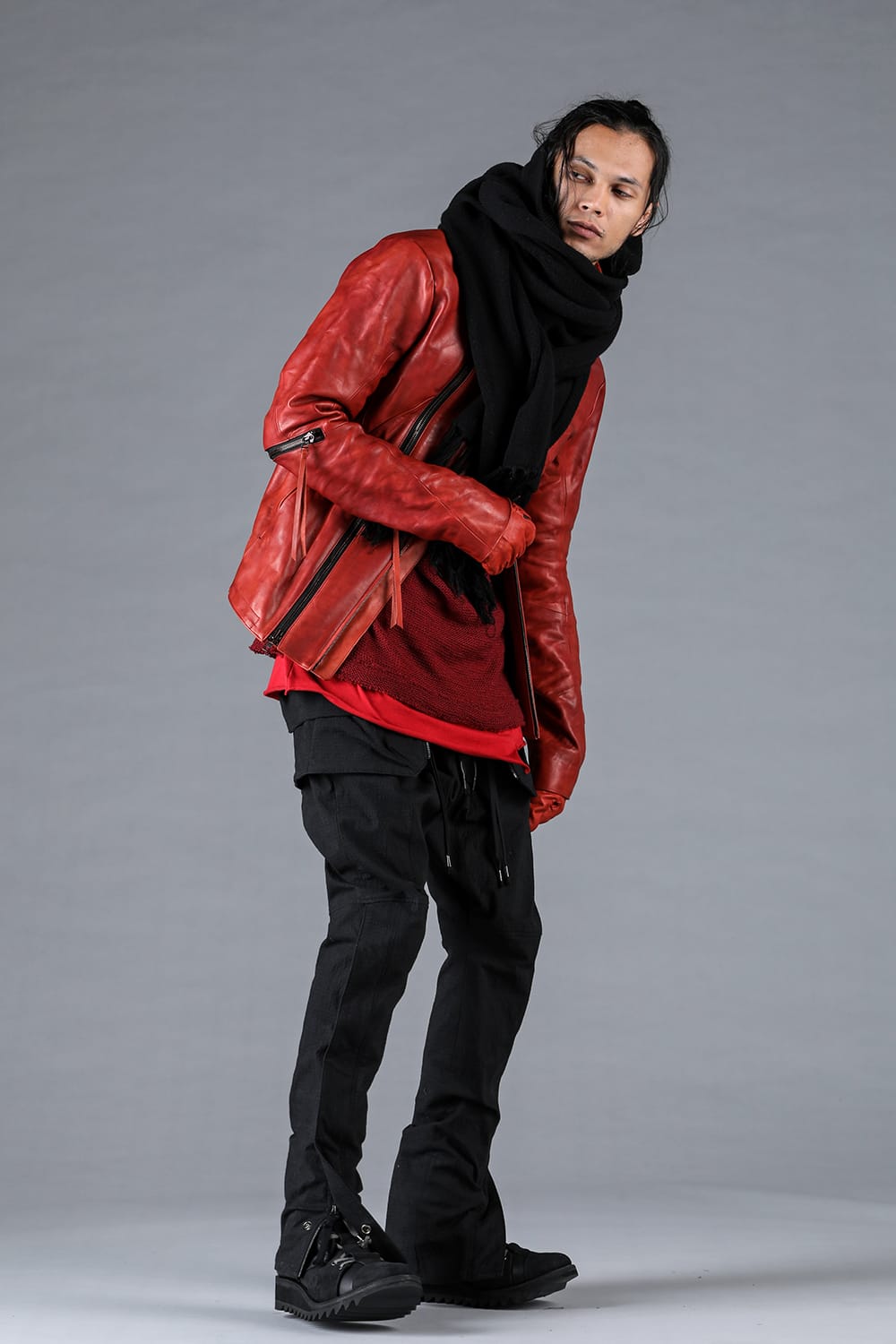 ホースレザーグローブアタッチドデュアルジップハイネックジャケット レッド