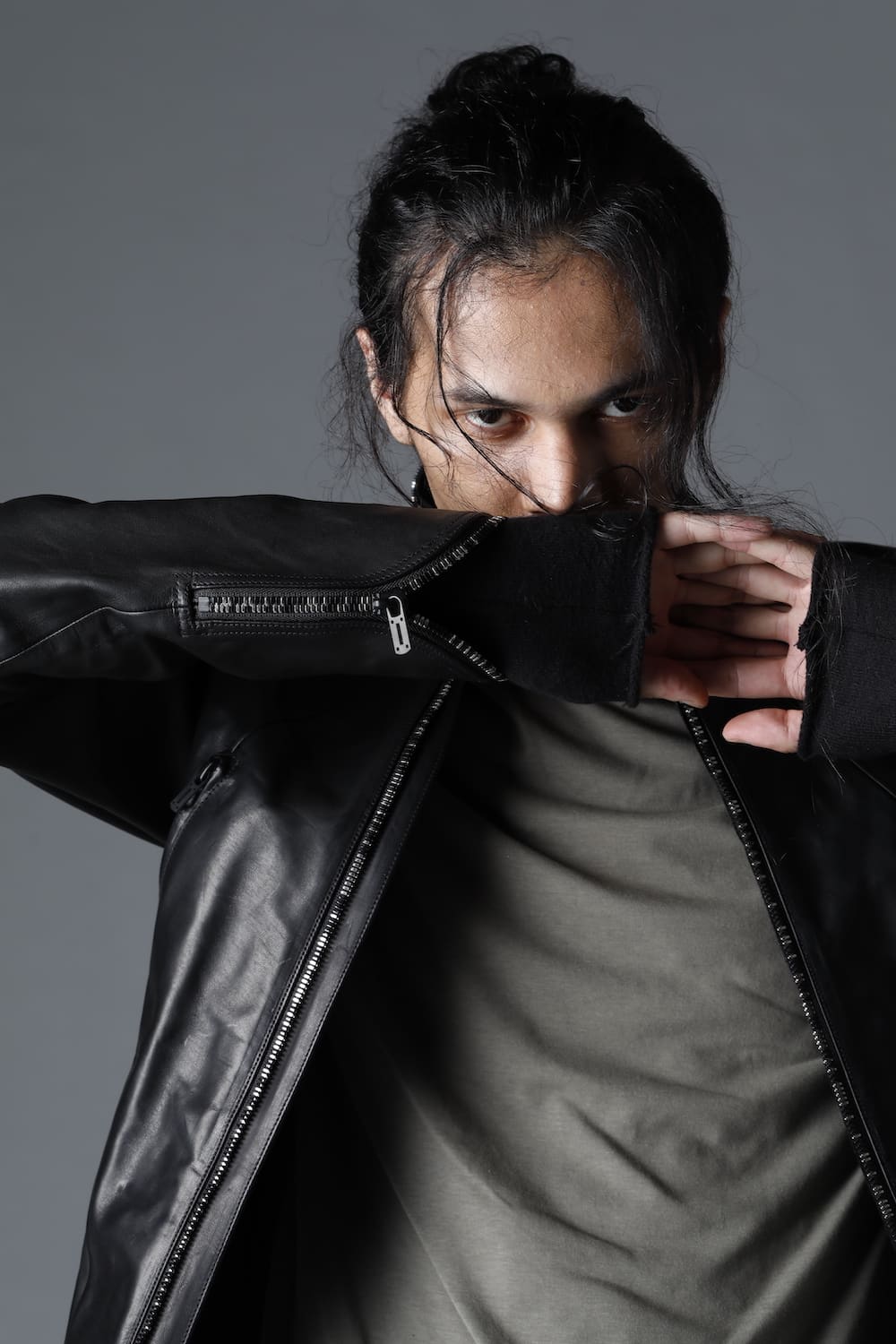 Horse Leather Round Zipper Jacket