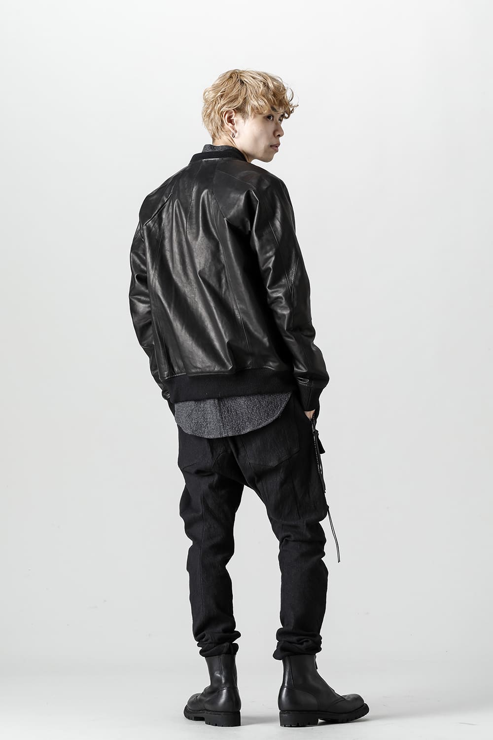 D.HYGEN×ARTEFACT Collaboration Item- Horse Leather Bomber JKT