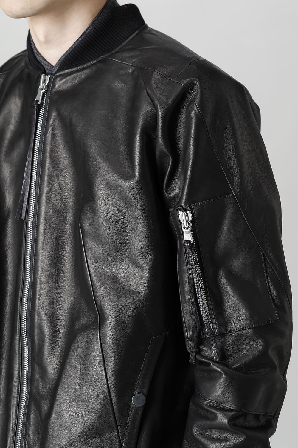 D.HYGEN×ARTEFACT Collaboration Item- Horse Leather Bomber JKT