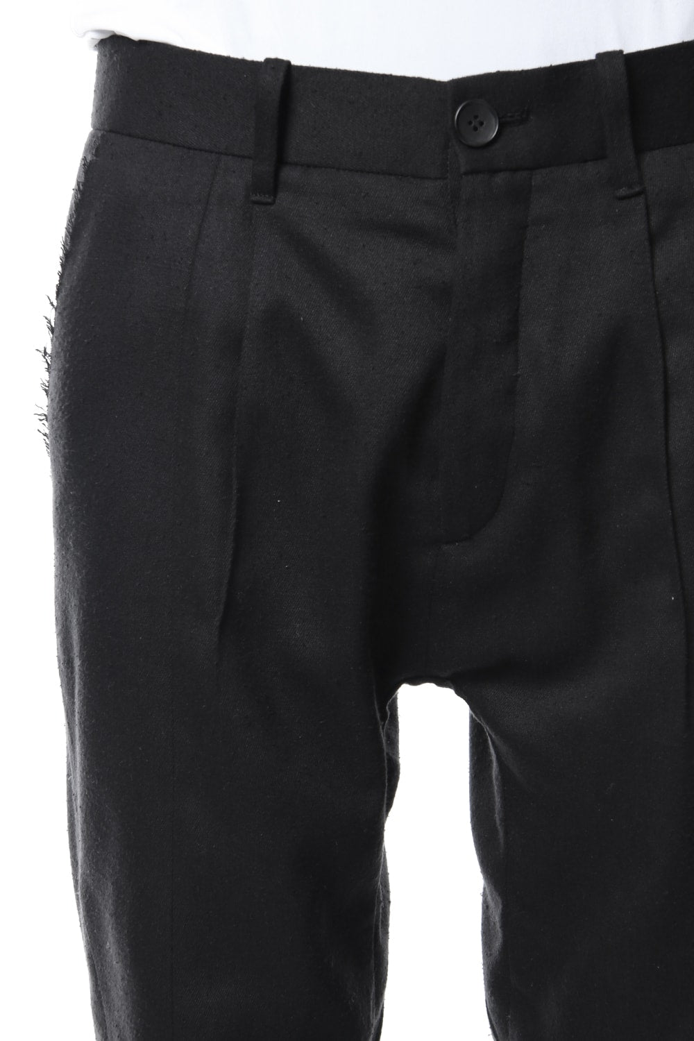 Silk twill one tuck semi curve trouser