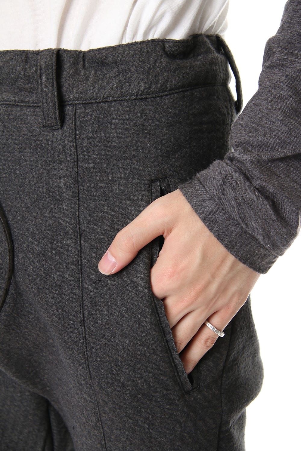 Hand Dyed Linen ×  Freece Needle Punch  Drop Crotch Slim Pants Charcoal - ST107-0039A