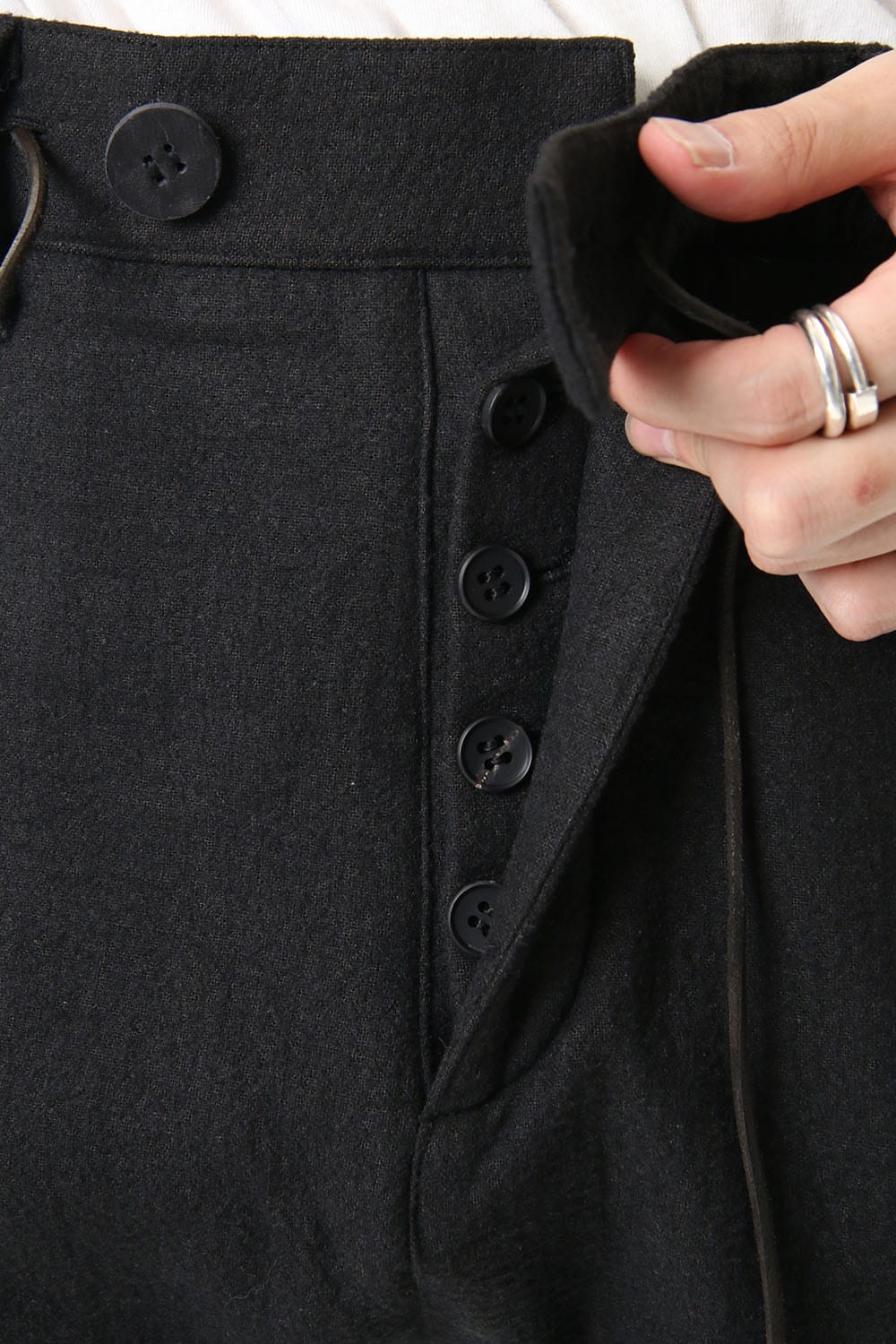 Hand Dyed Linen ×  Freece Needle Punch  Drop Crotch Slim Pants Black- ST107-0039A