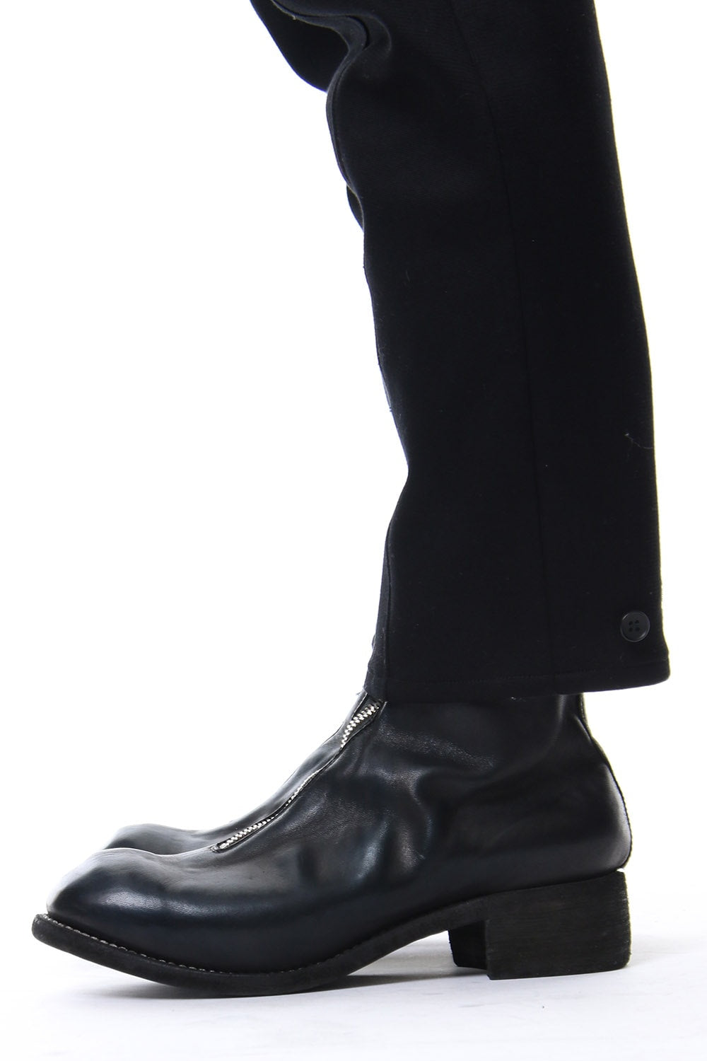 Heavy cotton jersey cropped cargo pants