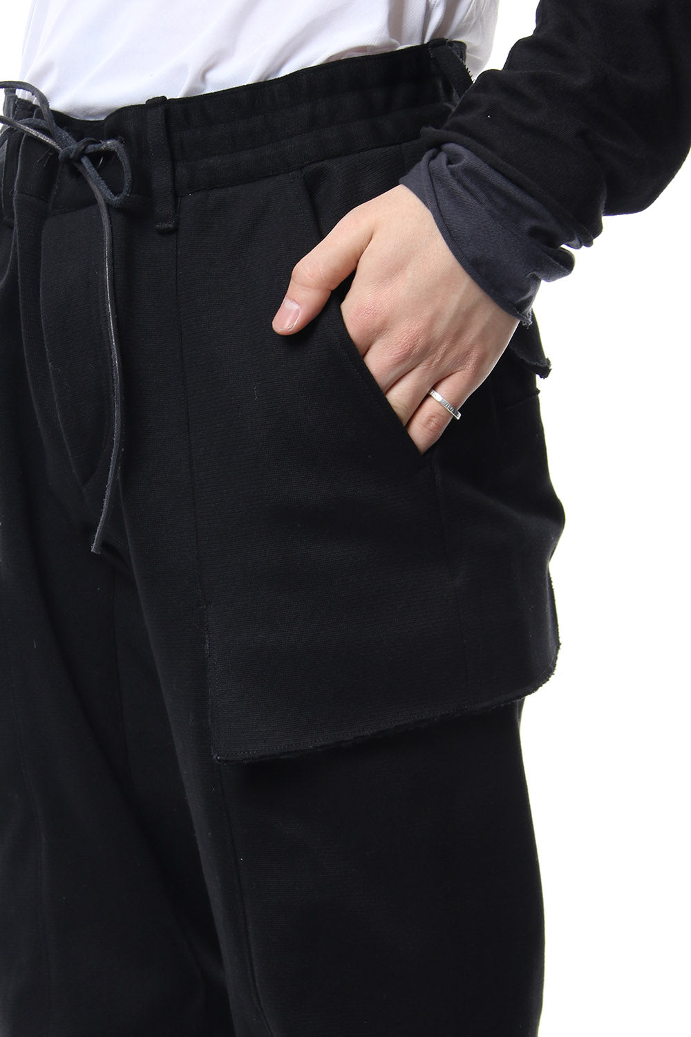 Heavy cotton jersey cropped cargo pants