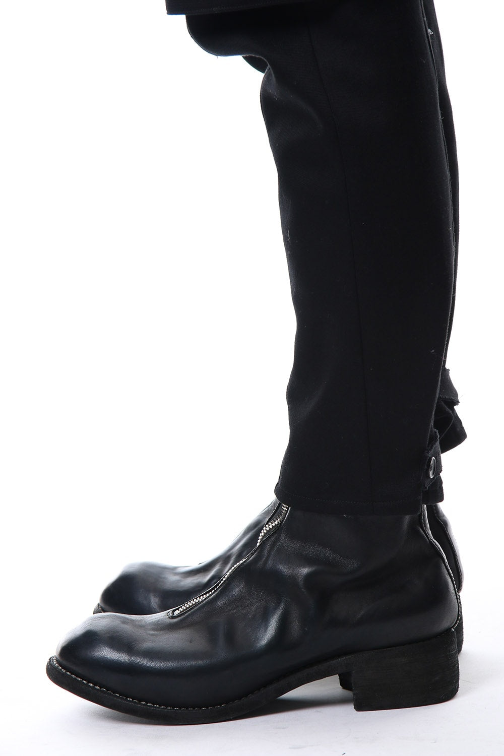 Heavy cotton jersey cropped cargo pants