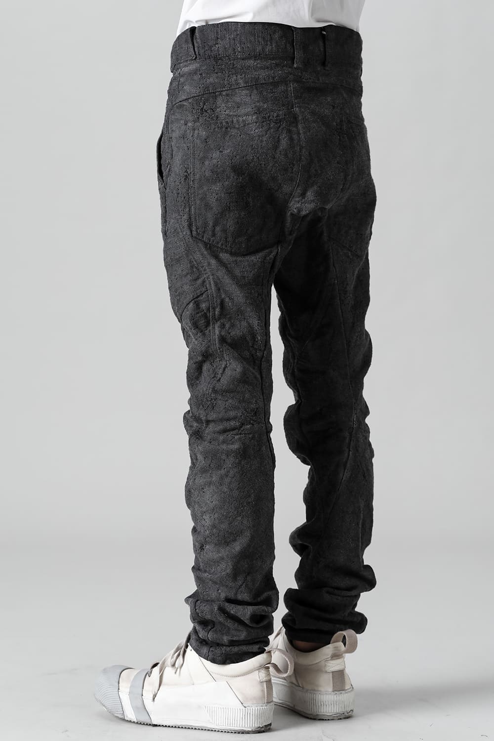 Slub Jacquard Denim Cold Dye Twisted Slim Pants Charcoal