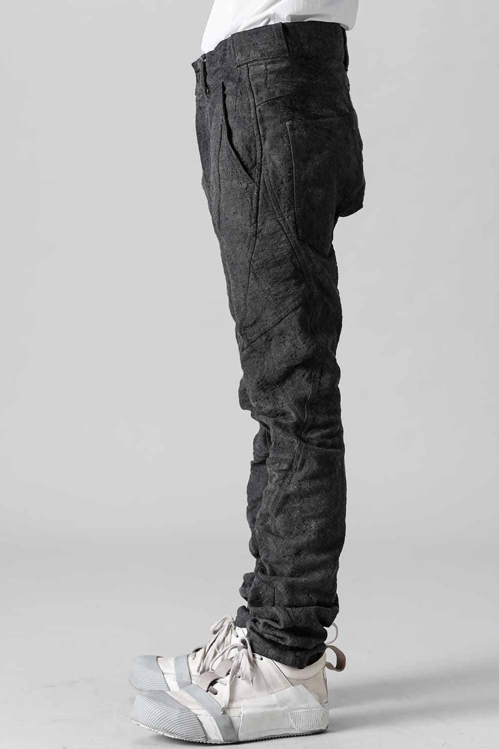 Slub Jacquard Denim Cold Dye Twisted Slim Pants Charcoal