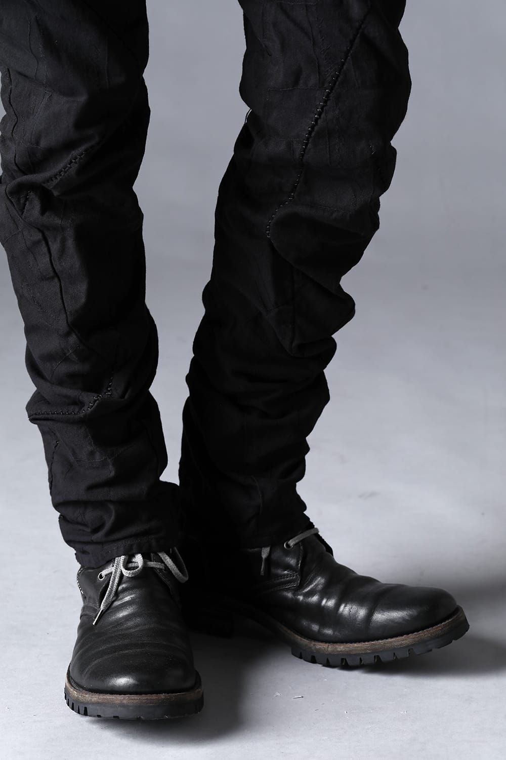 SCAB Patchwork Jagged Stretch Cotton Overlock Twisted Curved Slim Pants Black Black Stitch