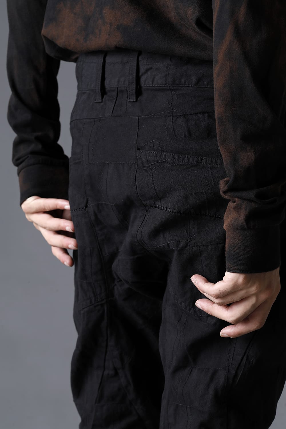 SCAB Patchwork Jagged Stretch Cotton Overlock Twisted Curved Slim Pants Black Black Stitch