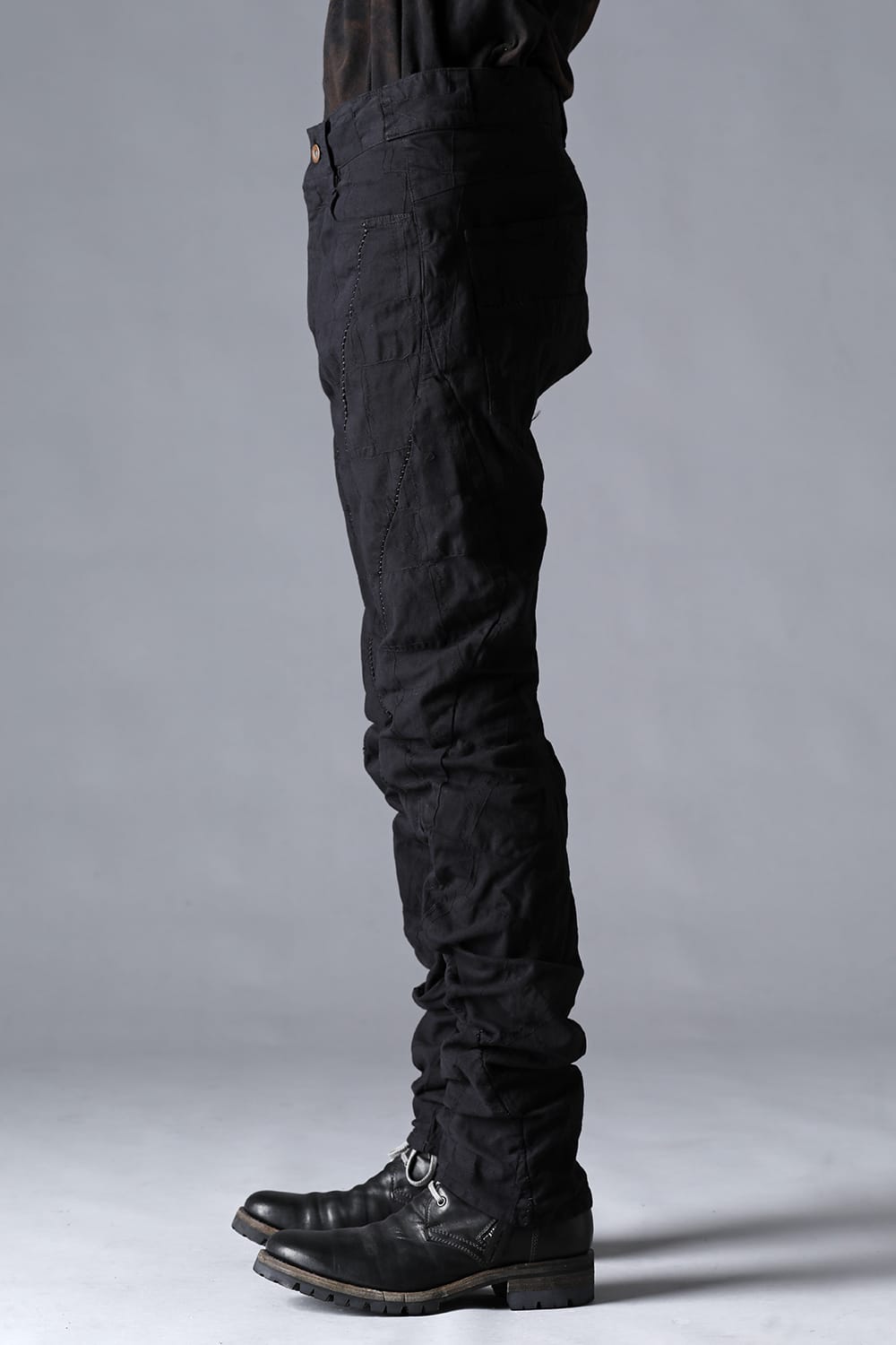 SCAB Patchwork Jagged Stretch Cotton Overlock Twisted Curved Slim Pants Black Black Stitch