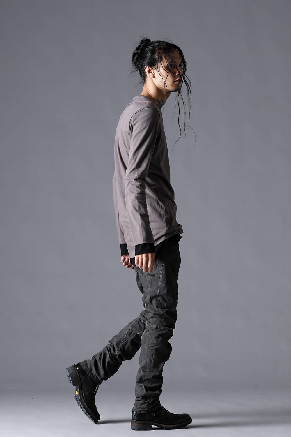 SCAB Patchwork Jagged Stretch Cotton Overlock Twisted Curved Slim Pants Dust Black Stitch