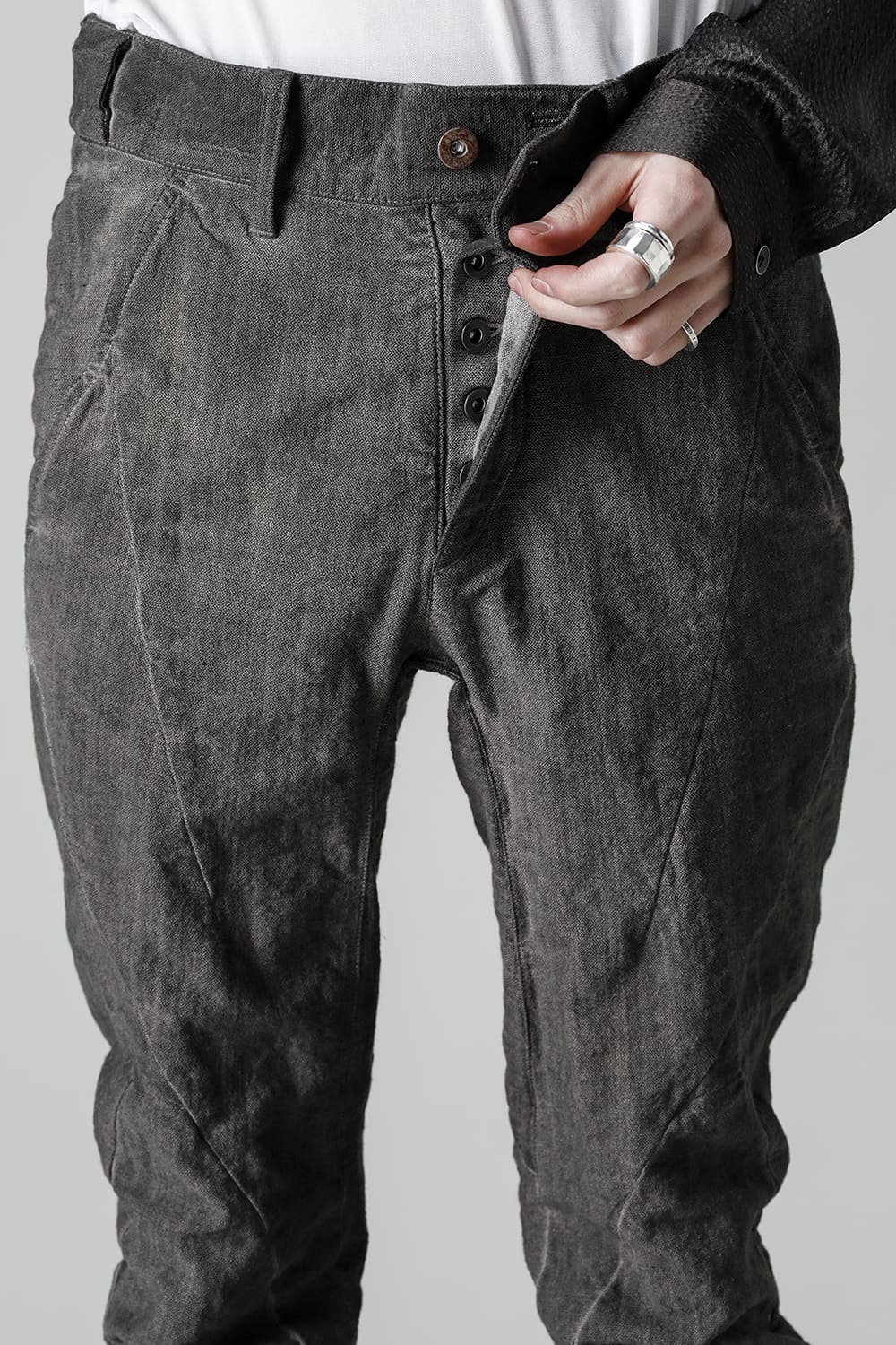 Random Dimple Stretch Cotton×LinenTwisted Curve Slim Pants  Charcoal