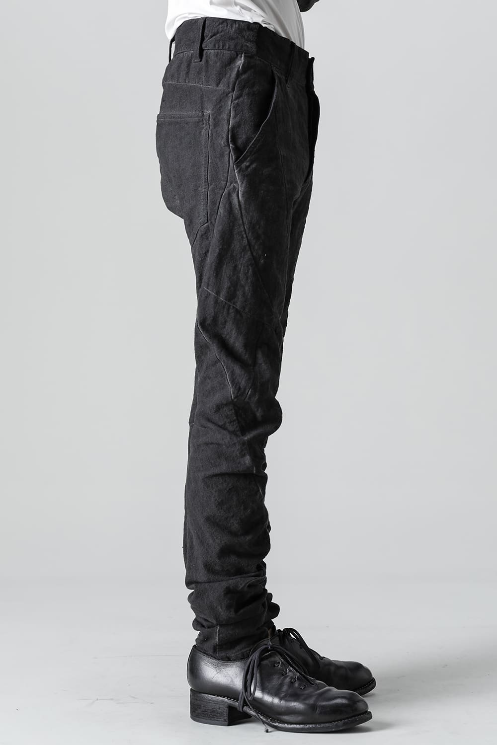 コットン×リネンランダムディンプルストレッチツイストカーブスリムパンツ  マッドブラウン