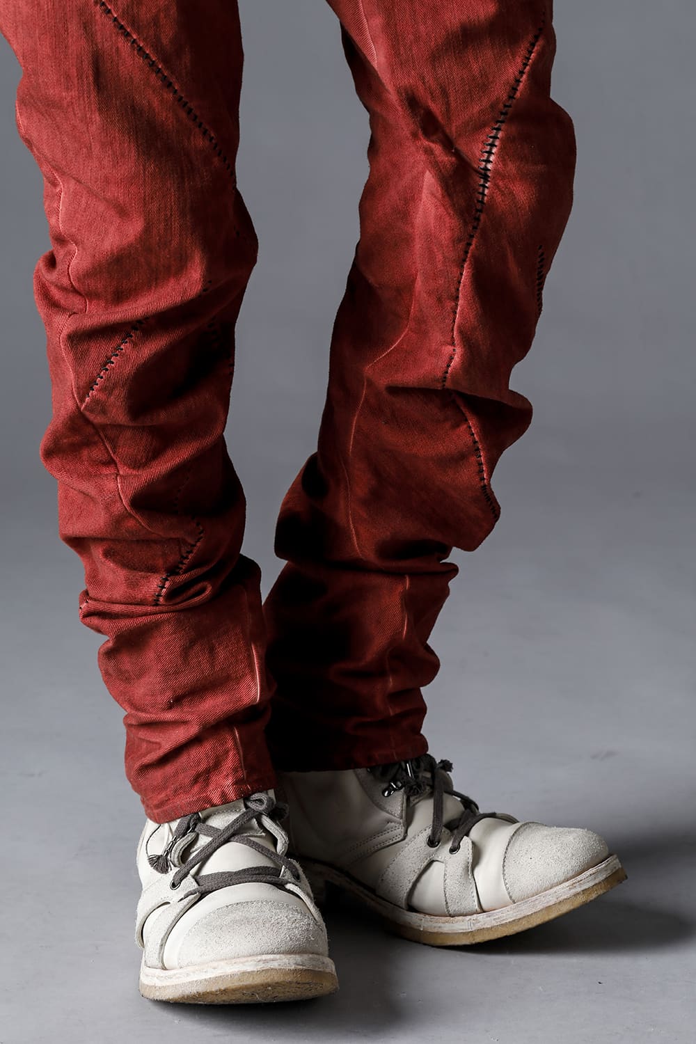 Hyper Stretch Cotton Denim Overlock Twist Curve Slim Trousers  Brick