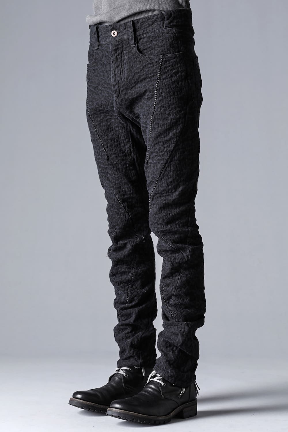 Scab Jagged Stretch Cotton Denim Overlock Twisted Curved Slim Pants