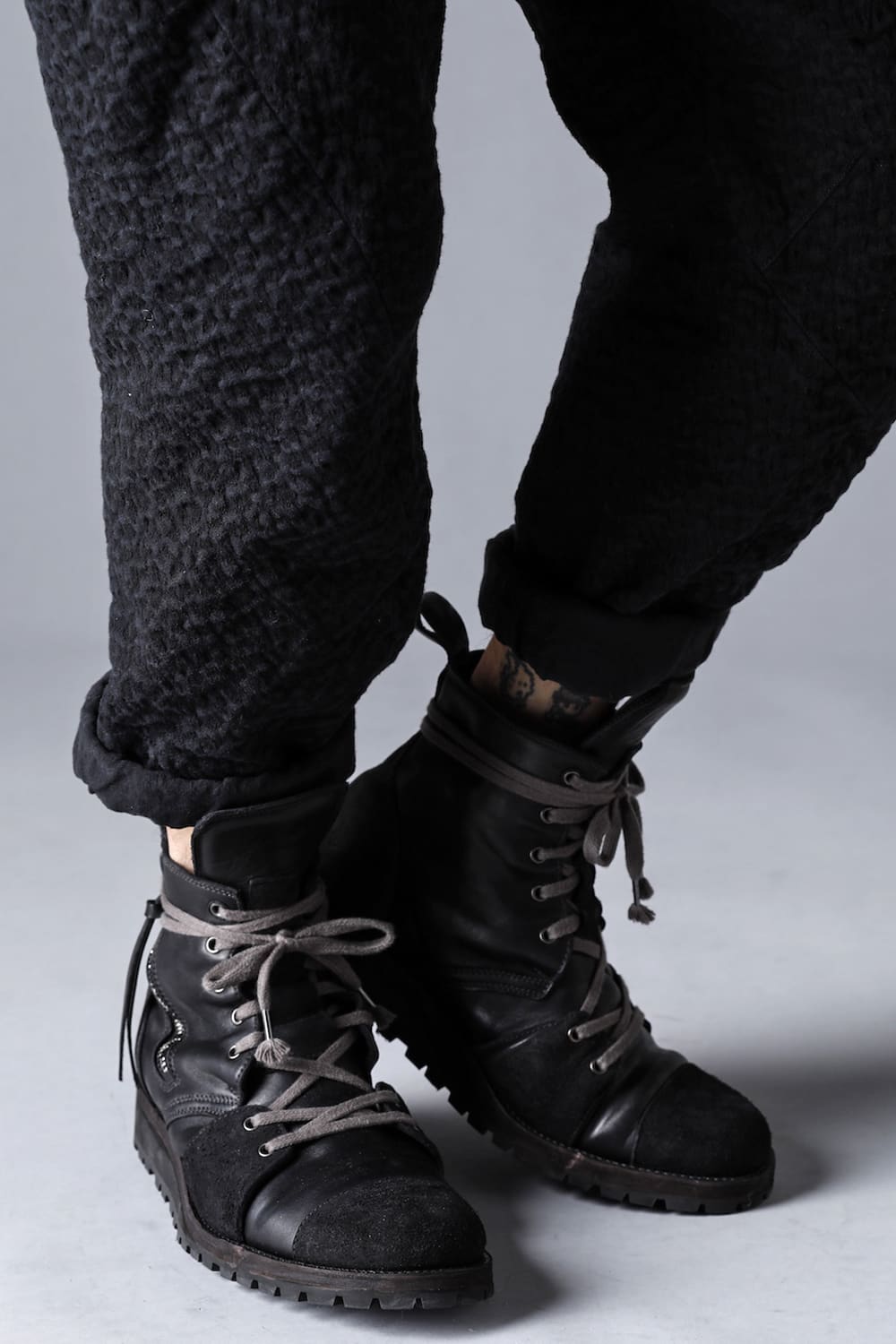 Scab Jaguar Stretch Cotton Denim Tapered Cropped Pants