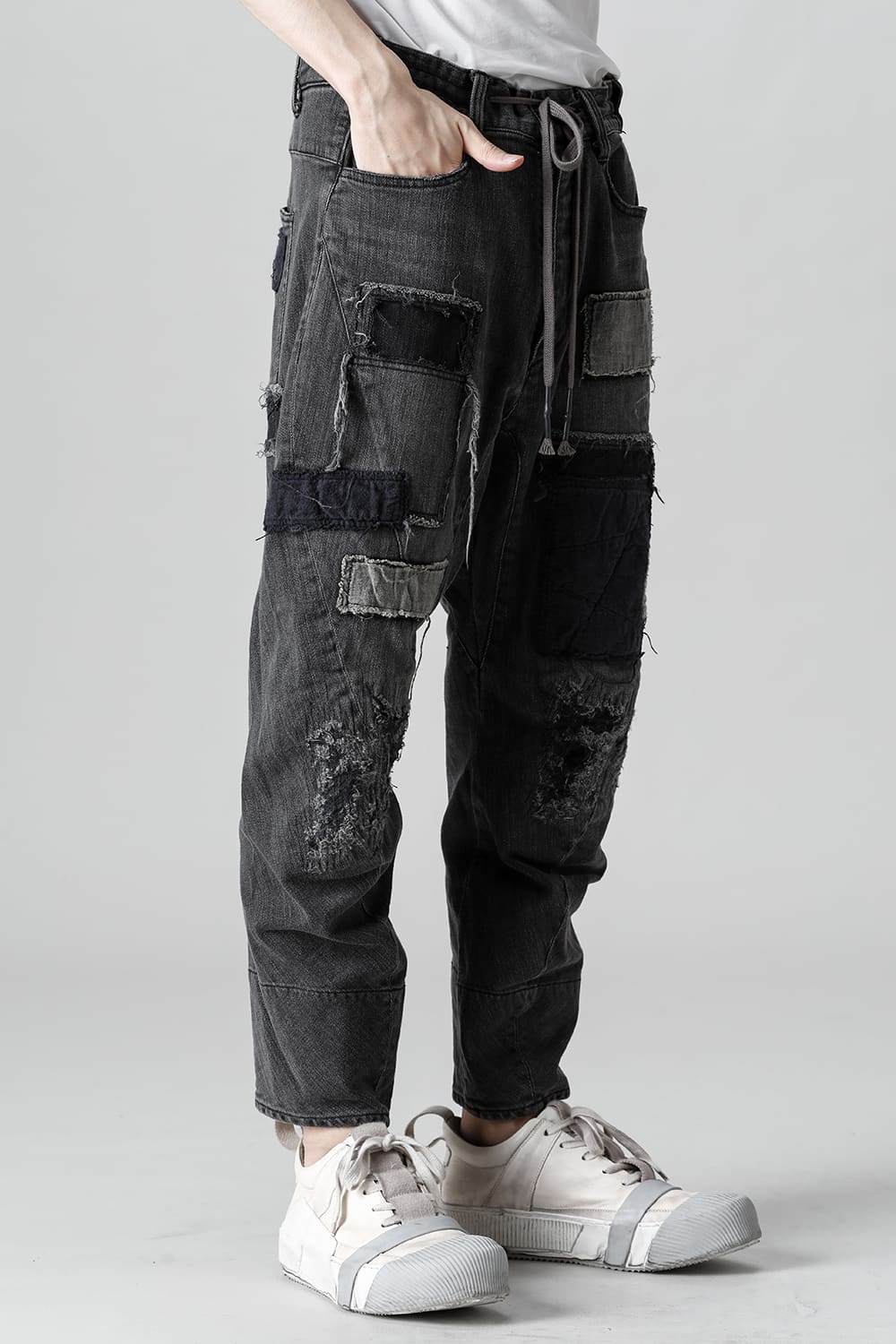 Damaged Repair Curve Tapered Drop Crotch Denim Pants